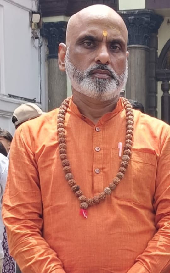 आचार्य अजीत कुमार